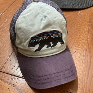 🐻PATAGONIA Fitz Roy Bear trucker cap